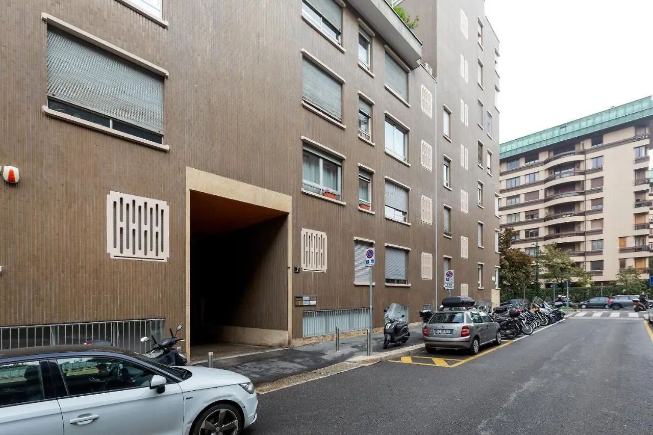 Buonarroti Bright Apartment Milánó