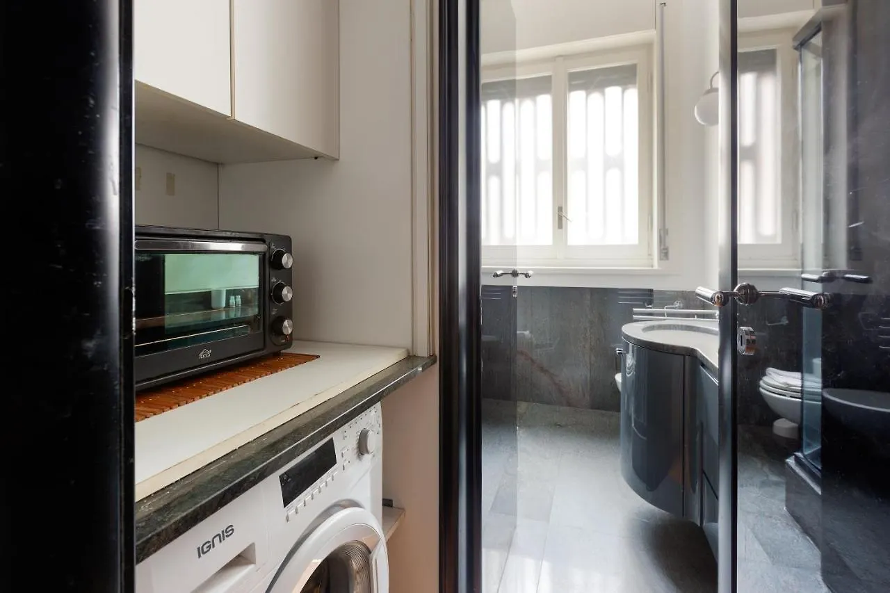 Buonarroti Bright Apartment Milánó
